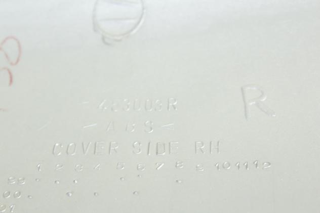 CARENA POSTERIORE DESTRA TGB F409 150 453003 RIGHT SIDE REAR FAIRING CON GRAFFI ATTACCO DANNEGGIATI - Foto 3