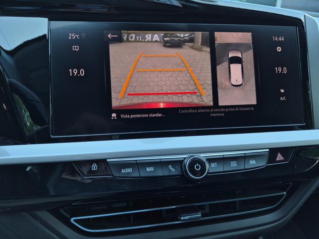 Opel Grandland 1.5 DIESEL ULTIMATE AUTO LED PELLE NAVI APPLE CAR PLAY & ANDROID AUTO SEDILI RAFFREDDABILI VOLANTE RISCALDABILE 360 ACC - Foto 4
