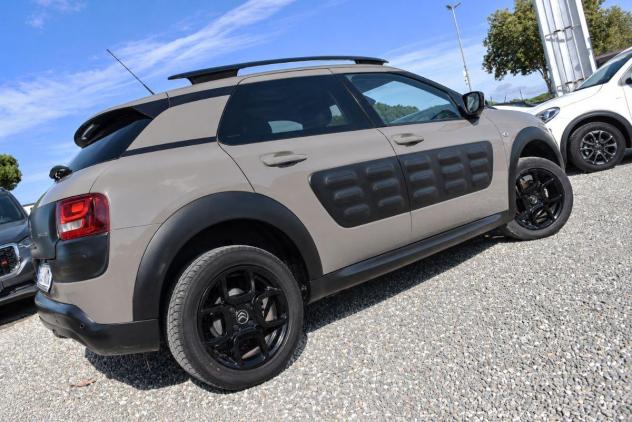 CITROEN C4 Cactus AUTOCARRO CON POSTI ED IVA DETRAIBILE 1.6HDi 100CV Shine - TETTO - NAVI - SENSORI - CRUISE - BT - LED - CERCHI - Foto 3