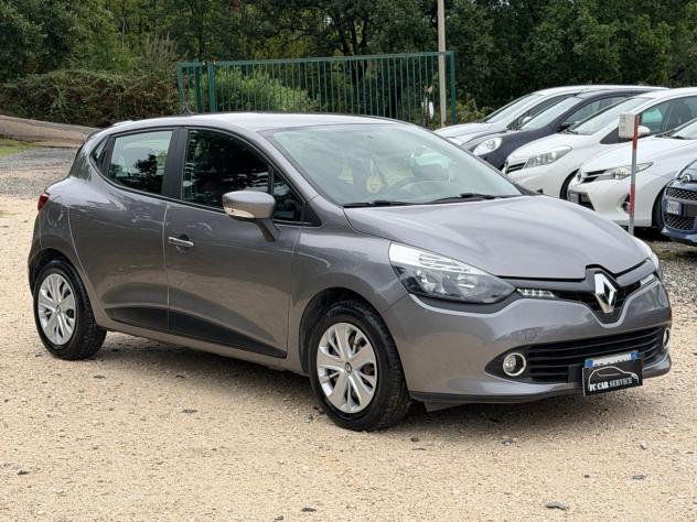 Renault Clio 1.2 75CV 5 porte Life PERMUTE RATE GARANZIA