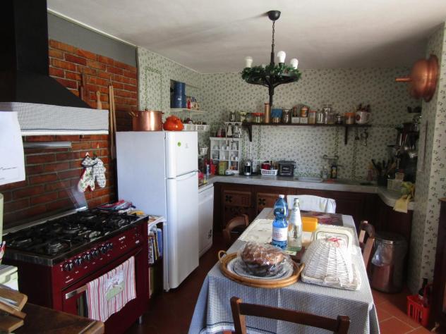 Villa in vendita a Castelnuovo Magra 600 mq Rif: 874181