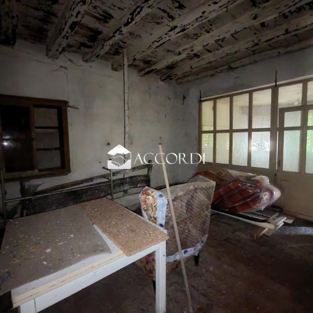CASA AFFIANCATA di 9 vani e di 370 mq (PADERNO DEL GRAPPA) rif. BL136 - Foto 3