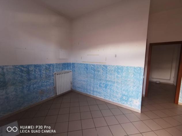 Attività commerciale in affitto a Castelnuovo Magra 45 mq Rif: 1023472