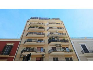 Appartamento di 80 m² con 3 locali in affitto a Bari