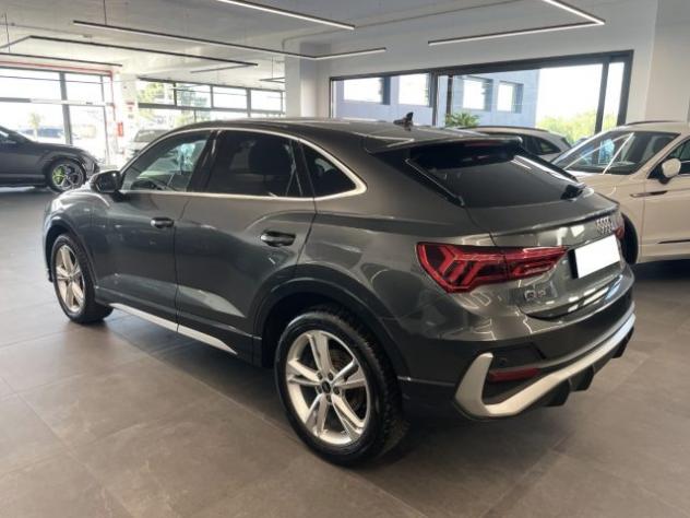 AUDI Q3 SPB 2.0 TDI 150 CV S-Tronic S-Line Edition rif. 23630254 - Foto 5