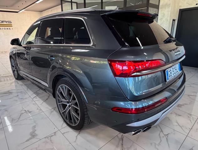 Audi SQ7 IVA ESPOSTA+GANCIO TRAINO+7 POSTI - Foto 6