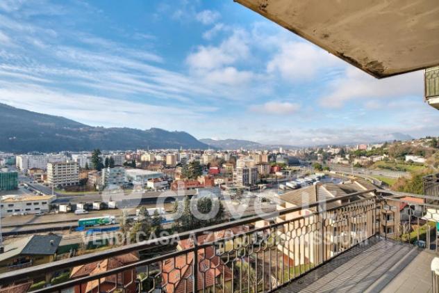 Appartamento di 110 m² con 3 locali e box auto in vendita a Como - Foto 4