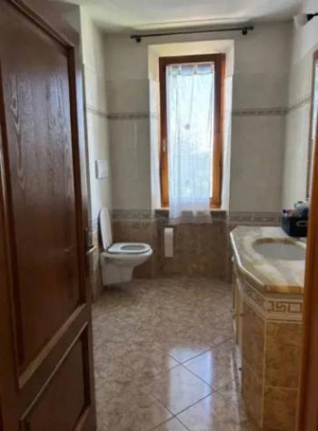 Immobile in asta di 287 m² con più di 5 locali e box auto in vendita a Rapolano Terme - Foto 7