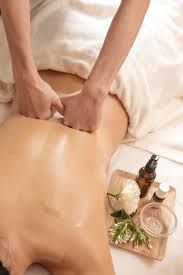 Vuoi sentire una sensazione di calore rilassante? Prova il trattamento con LE PIETRE CALDE - Foto 3 Tel:3294468889
