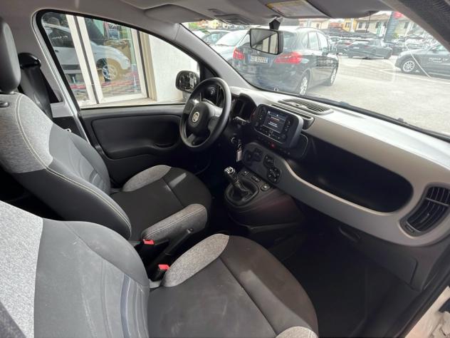 FIAT Panda Panda 1.0 70cv S&S Hybrid City Life * PROMO * - Foto 9