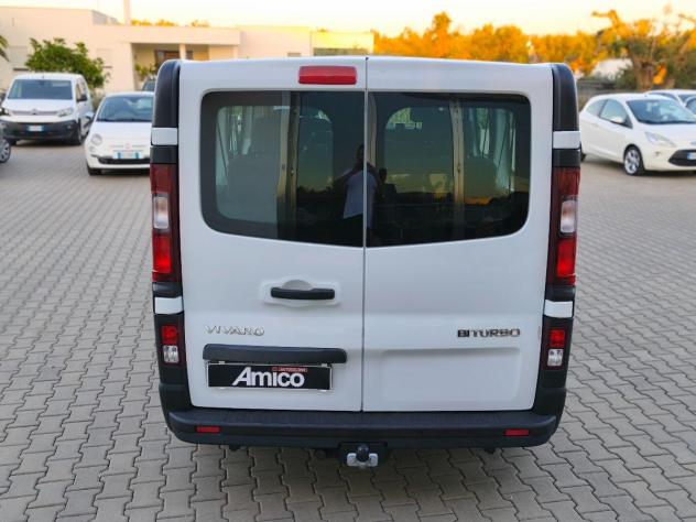 OPEL Vivaro 9 Posti Passo lungo + Gancio Traino - Foto 5