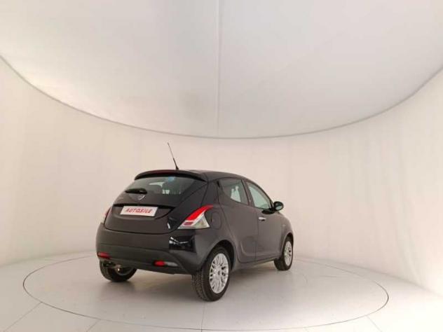 Lancia Ypsilon III 2011 1.2 8v Gold c/CL 69cv E6 - Foto 6