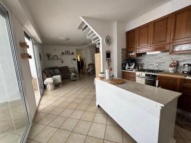 Casa semindipendente in vendita a Fossone - Carrara 130 mq Rif: 1431130 - Foto 8