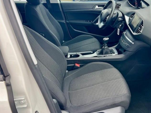 PEUGEOT 308 BlueHDi 100 S&S SW Business+VAN+IVA rif. 23790402 - Foto 10