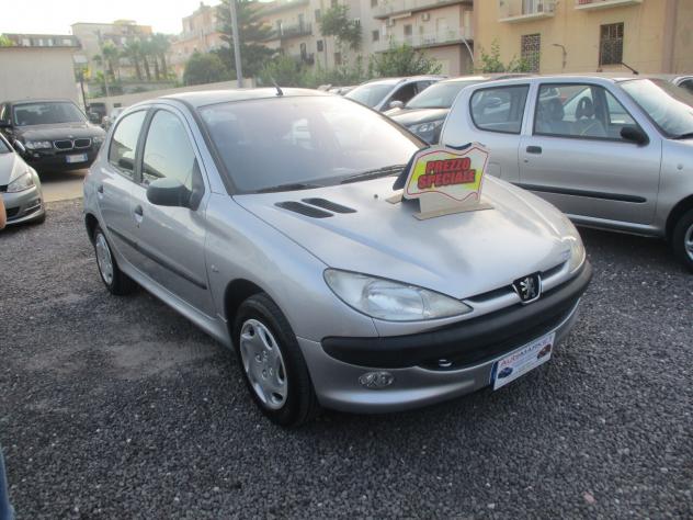 Peugeot 206 1.1 5p. 2001 - Foto 3