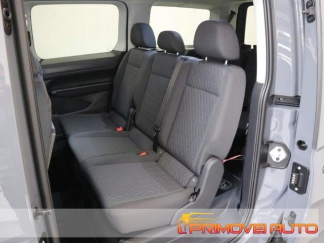 VOLKSWAGEN Caddy 2.0 TDI 122 CV DSG Dark Label Maxi rif. 20414133 - Foto 5