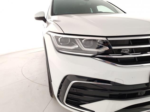 Volkswagen Tiguan 2.0 TDI SCR 110KW R-Line DSG 4MOTION - Foto 5
