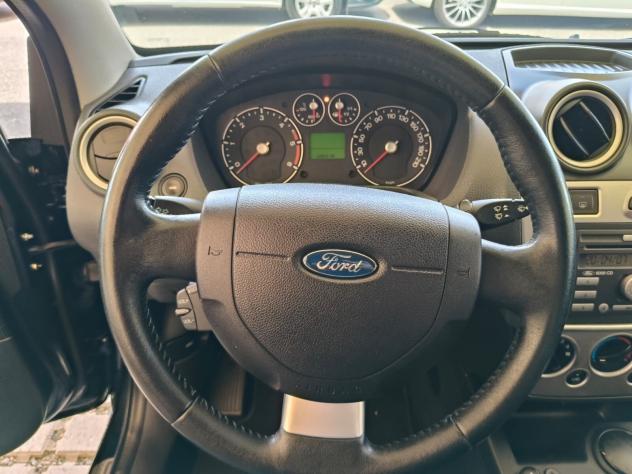 Ford Fiesta 1.4 TDCi 5p. Ghia - Foto 8