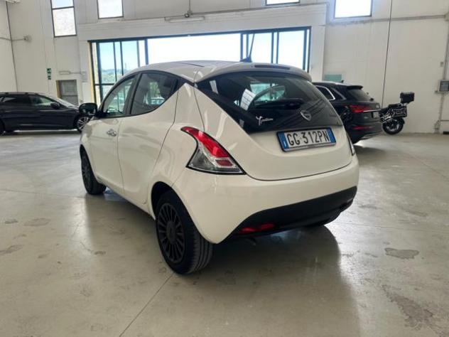 LANCIA Ypsilon 1.0 FireFly 5 porte S&S Hybrid Ecochic Silver rif. 23922513 - Foto 8