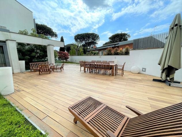 Villa di Lusso in Vendita a Roma Casal Palocco - Foto 5