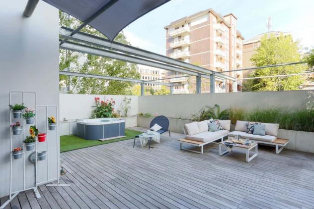Trilocale con terrazza e Jacuzzi a City Life - Foto 2