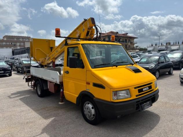IVECO Daily 35 C Cestello Piattaforma rif. 24041216