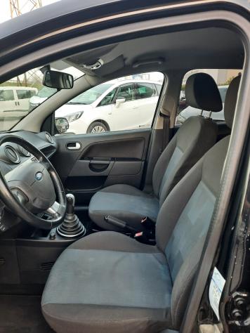 Ford Fiesta 1.4 TDCi 5p. Ghia UNICO.PRO - Foto 8
