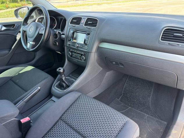 Volkswagen Golf NEOP. 1.6 Diesel 105cv - Foto 9