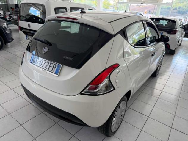 LANCIA Ypsilon 1.0 FireFly 5 porte S&S Hybrid Ecochic Silver rif. 24159659 - Foto 4