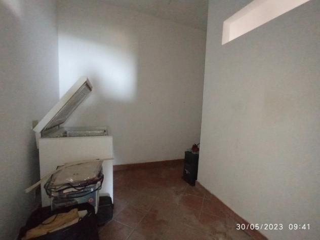 APPARTAMENTO INDIPENDENTE di 5 vani e di 90 mq (MASSAROSA) rif. 136 - Foto 11