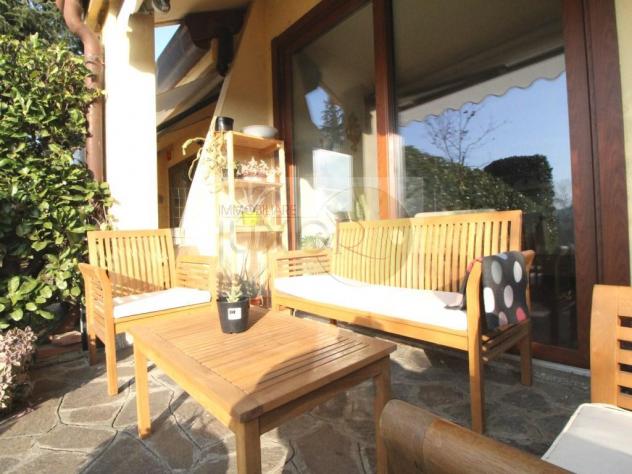 Villa a schiera centrale con giardino privato a Sirtori - Foto 2
