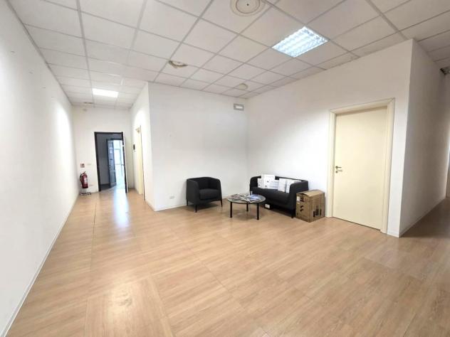 Ufficio in affitto a Colle di Val d'Elsa 230 mq Rif: 1420430