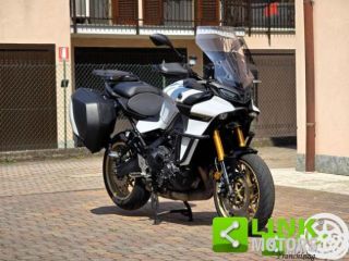 YAMAHA Tracer 9 GT Tris Quick-Shifter Tris di borse originali. rif. 23611412