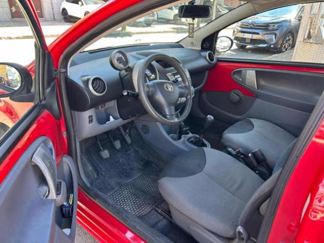 TOYOTA Aygo 1.4 turbodiesel 3 porte Sol rif. 23903044 - Foto 8