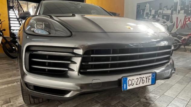 PORSCHE Cayenne 3.0 V6 E-Hybrid- PACK CRONO - 21'' - PASM rif. 24043474 - Foto 2
