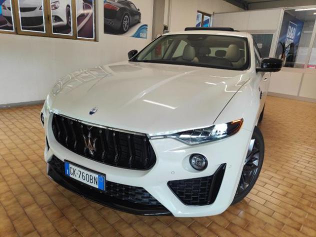 MASERATI Levante 2022 HYBRID GT 4X4 - TETTO - SOSPENSIONI AD ARIA rif. 24093527 - Foto 4