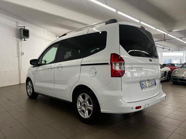 Ford Tourneo Courier 1.5 TDCi 100 cv S&S Plus - Foto 7