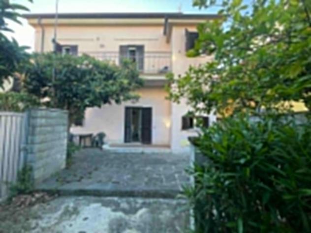 Terratetto in vendita a Marina di Carrara - Carrara 130 mq Rif: 1412569 - Foto 3