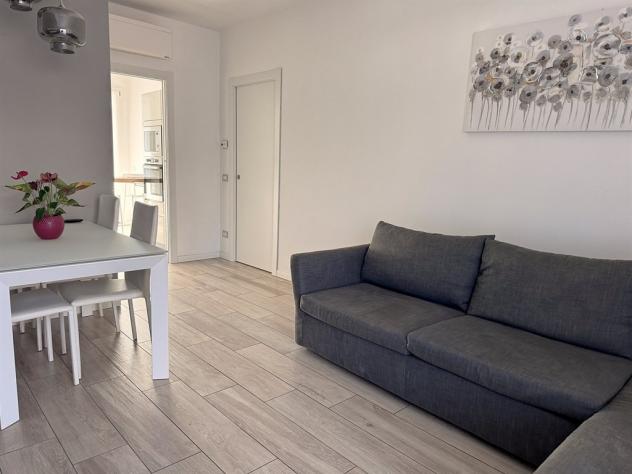 Lissone vicino stazione e centro recente trilocale cucina abitabile e box doppio - Foto 2