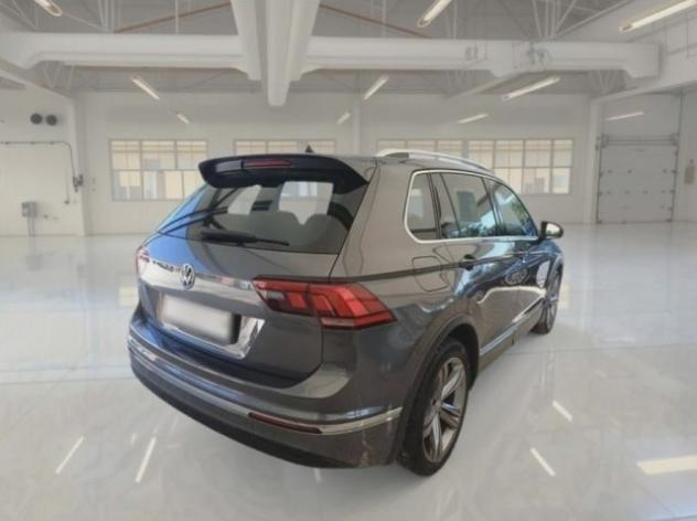 VOLKSWAGEN Tiguan 2.0 TDI SCR DSG 4MOTION Sport BMT rif. 23936633 - Foto 2