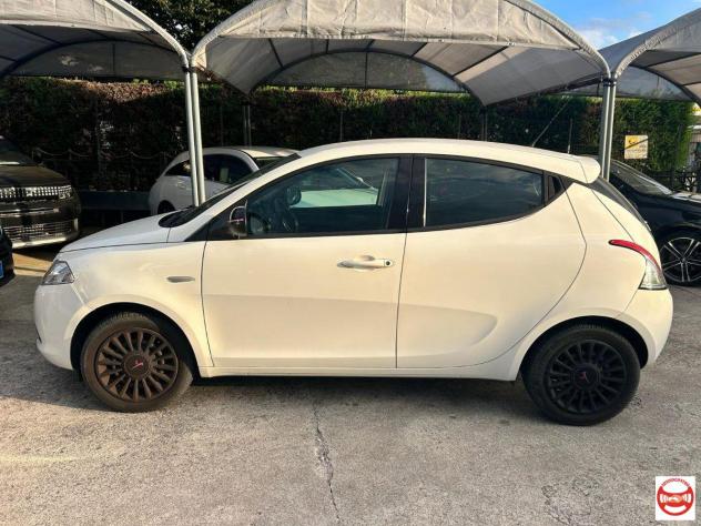 LANCIA - Ypsilon - 1.2 69 CV 5 porte Elefantino
