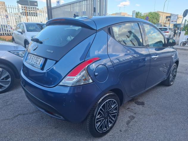 Lancia Ypsilon hybrid - Foto 7