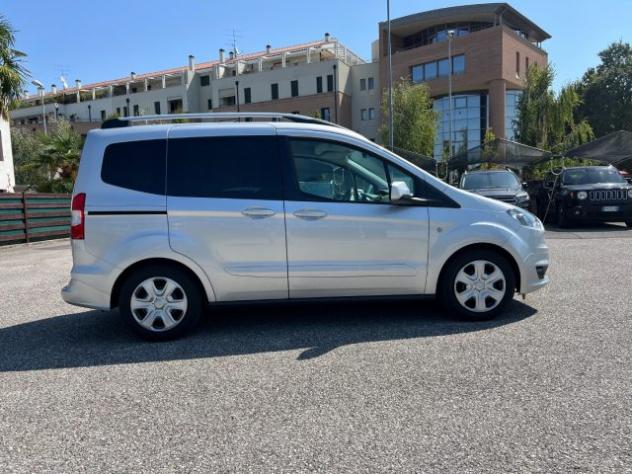 FORD Tourneo Courier 1.5 TDCI 75 CV Titanium PERFETTA!!! rif. 24013754 - Foto 8