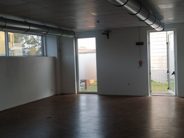 IMMOBILE COMMERCIALE LURAGO D'ERBA - Foto 3