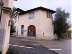 CASA INDIPENDENTE CON GIARDINO E CORTILE ESCLUSIVO