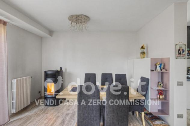 Villa di 110 m² con 3 locali e box auto doppio in vendita a Luino - Foto 8
