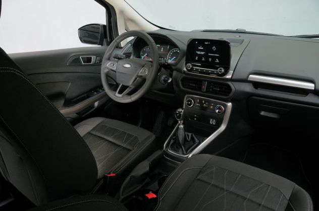 FORD ECOSPORT 2018 frontale parafango fanale sospensioni ricambi - Foto 2