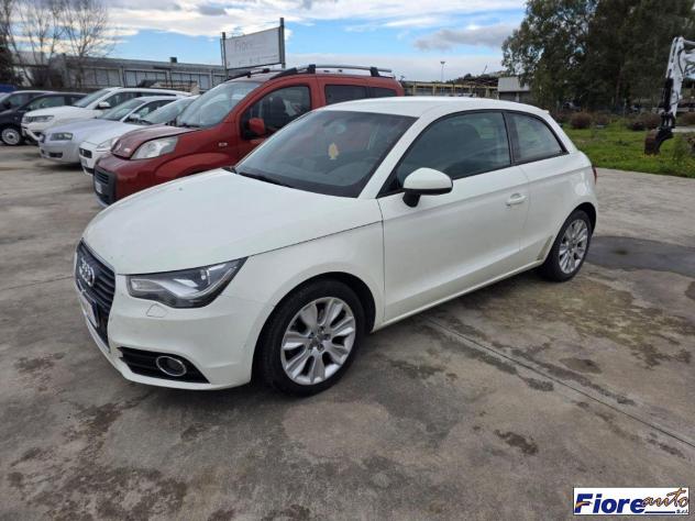 AUDI - A1 - 1.6 TDI F.AP. Attraction - Foto 5
