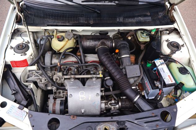 Peugeot 205 GTI 1.9 130 CV - Foto 6