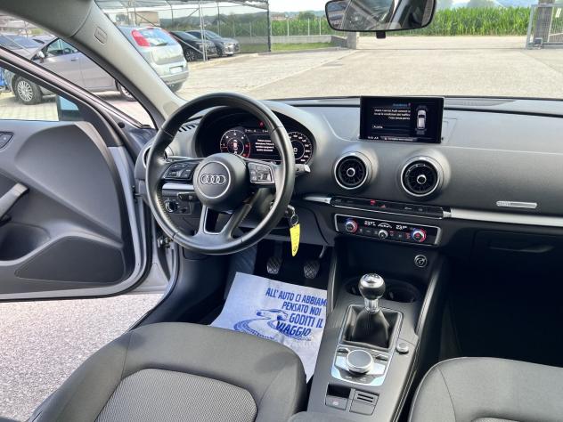 Audi A3 30 TDI Admired S-Line - Foto 8